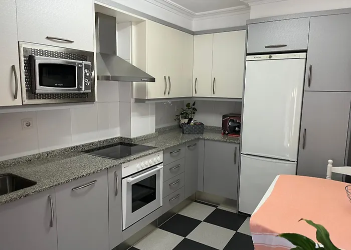 Vivienda En El Centro Con Garaje * ベルメオ