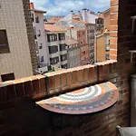 Apartamento Vivienda En El Centro Con Garaje *