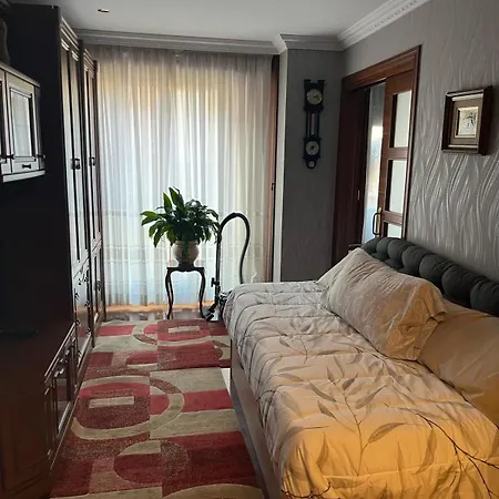 Vivienda En El Centro Con Garaje *